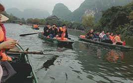 Áo bóng đá 24h chèo thuyền Tràng An