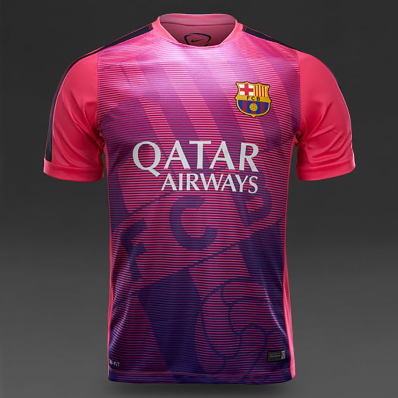 Áo bóng đá màu hồng của câu lạc bộ Barca